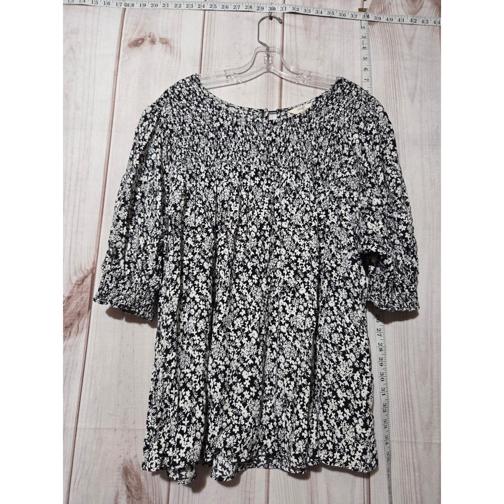 Terra & Sky Womens 4X Black White Floral Smocked Yoke Elbow Sleeve Blouse Top